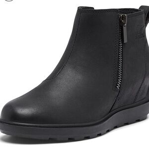 Sorel evie Chelsea wedge in black leather size 8 stacked side zip